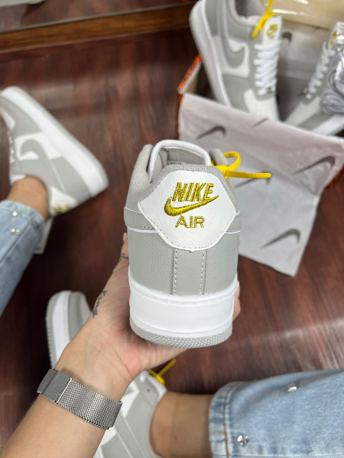 Tênis Nike Air Force Branco Cinza Feminino Premium