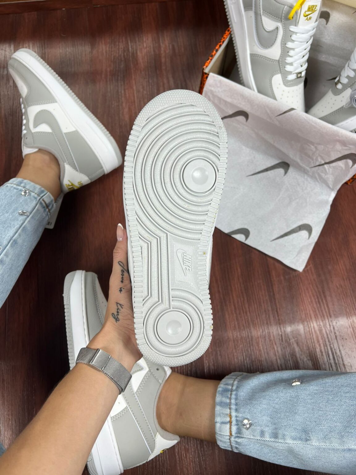 Tênis Nike Air Force Branco Cinza Feminino Premium